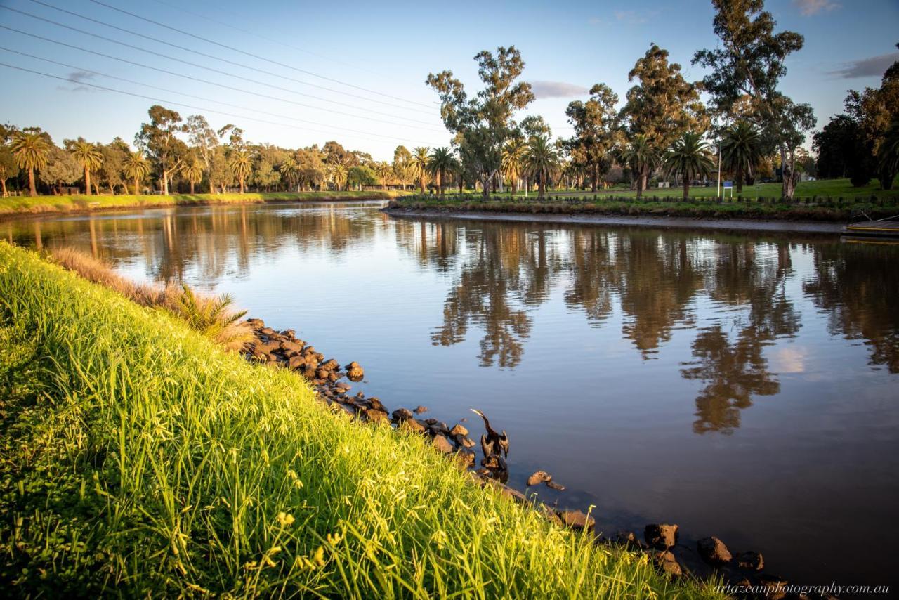 Modern, Clean, Luxury At The Right Price..... Διαμέρισμα Maribyrnong Εξωτερικό φωτογραφία